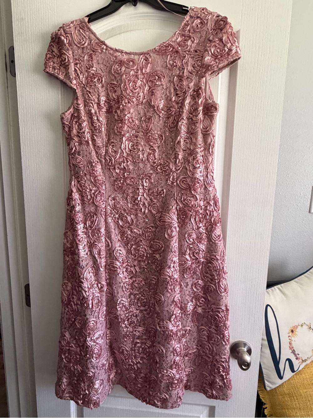 Alex Evenings Dusty Rose Rosette Cap-Sleeve Dress